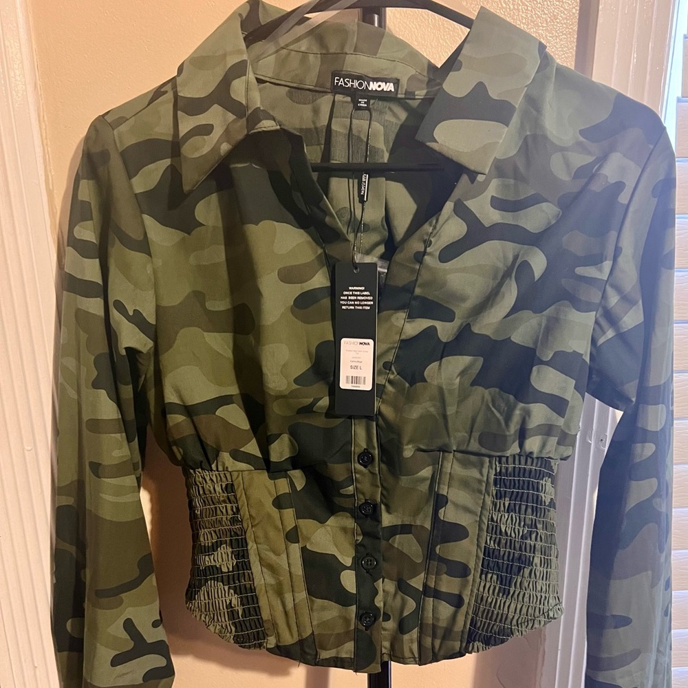 Fashion Nova Green Camo Button-Up Top